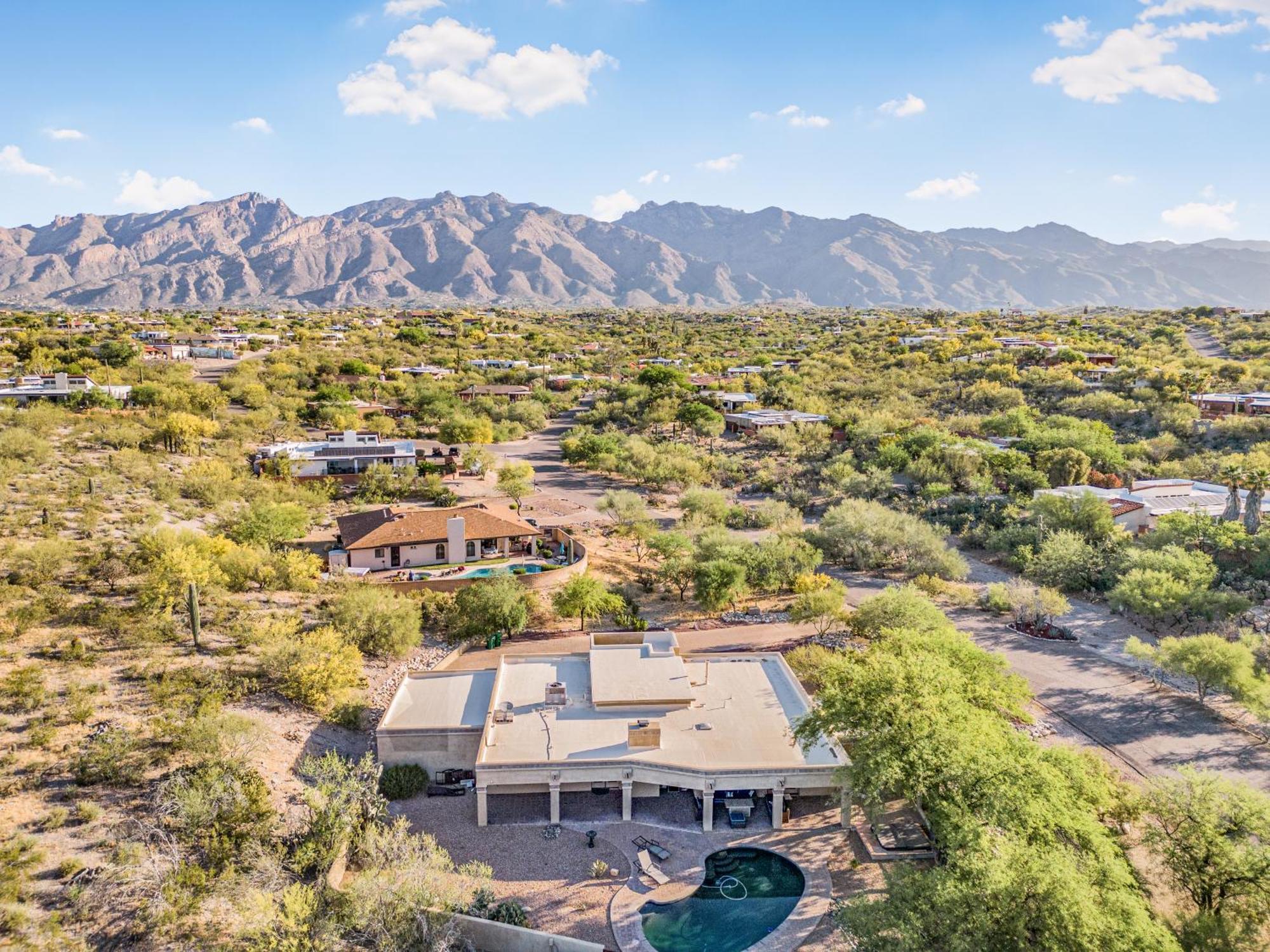 Spacious 4br Private Retreat
