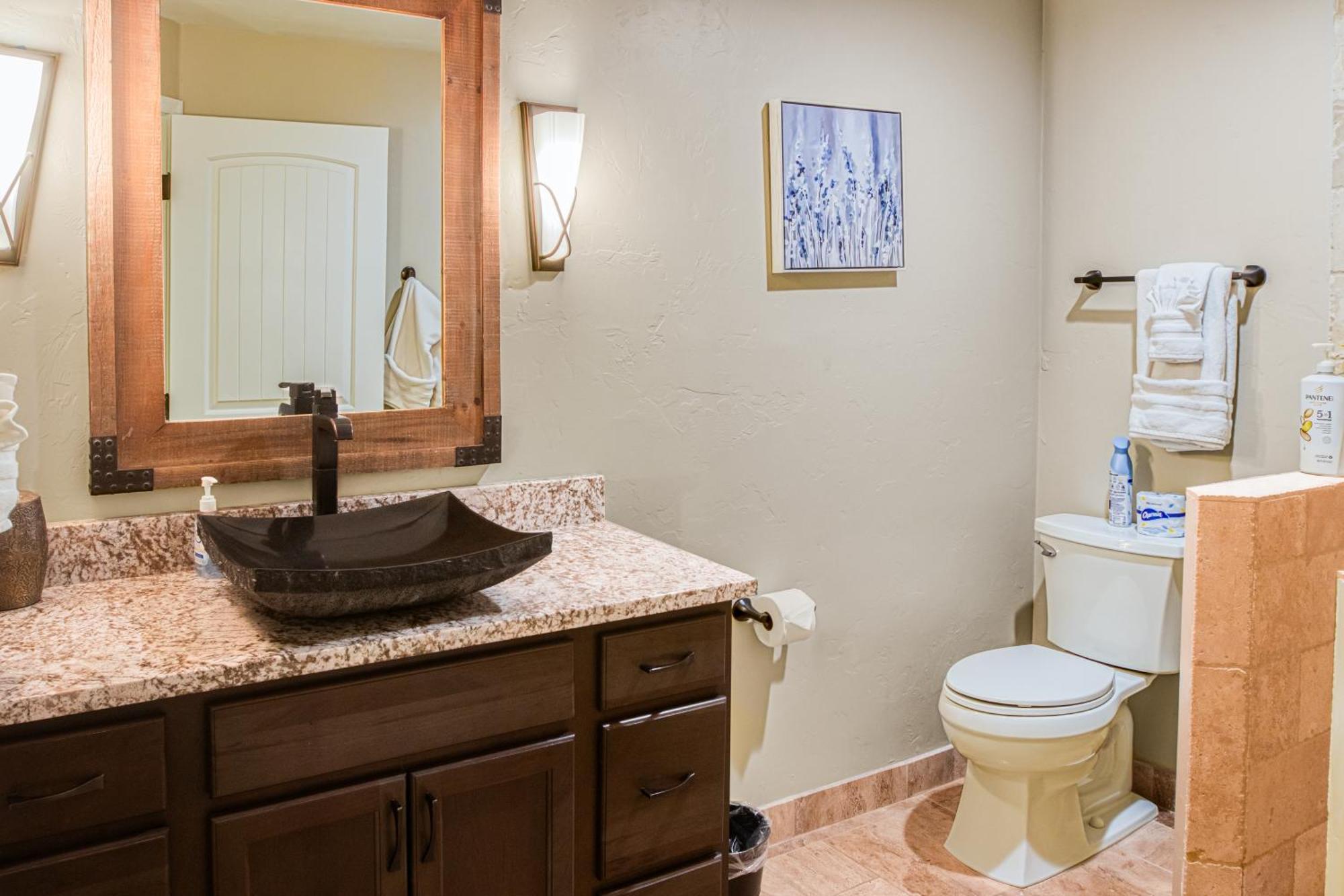 Spacious 4br Private Retreat *
