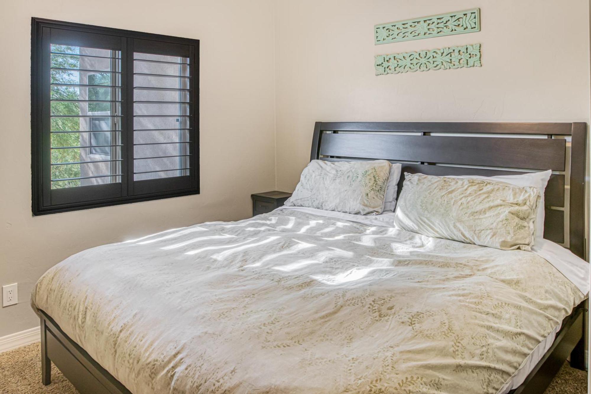 Spacious 4br Private Retreat Tucson